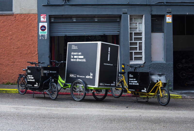 cargo bikes, cicis de càrrega, tricicles, remolcs